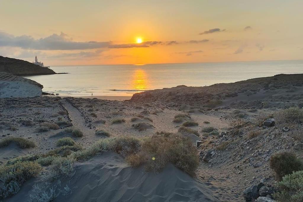 Loft Surf & Playa El Medano Con Wifi Luminoso Ideal Con Mascotas المظهر الخارجي الصورة