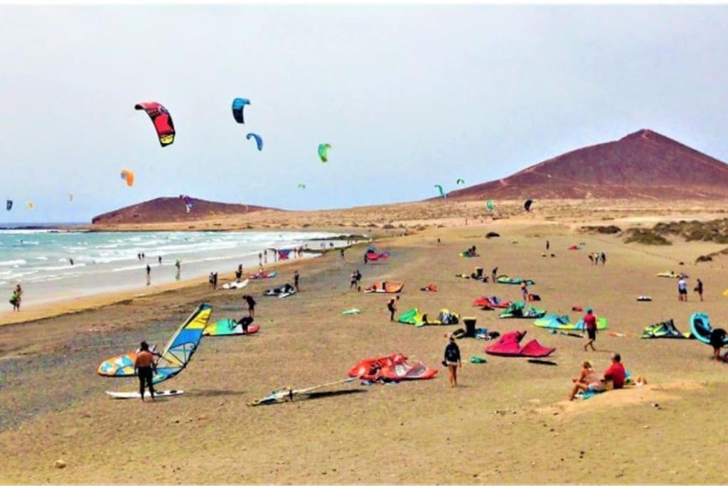 Loft Surf & Playa El Medano Con Wifi Luminoso Ideal Con Mascotas المظهر الخارجي الصورة